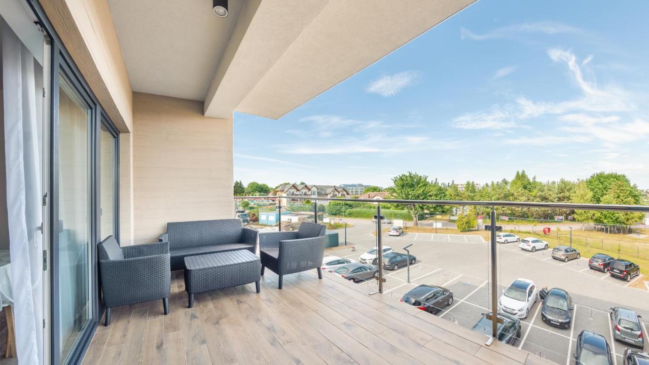 Apartamenty Sun & Snow Piec Morz Z Basenem Sianożęty Exterior foto