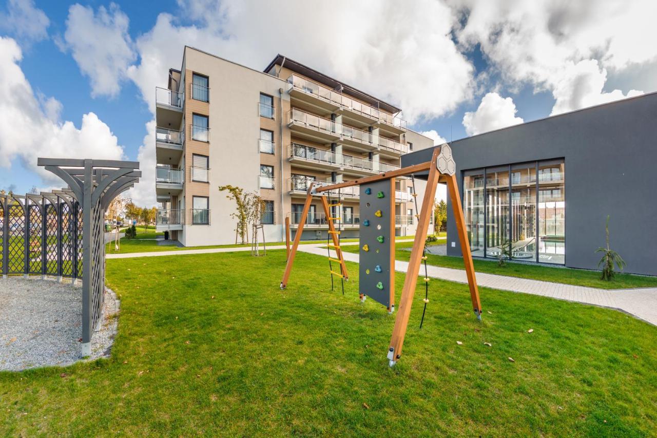 Apartamenty Sun & Snow Piec Morz Z Basenem Sianożęty Exterior foto